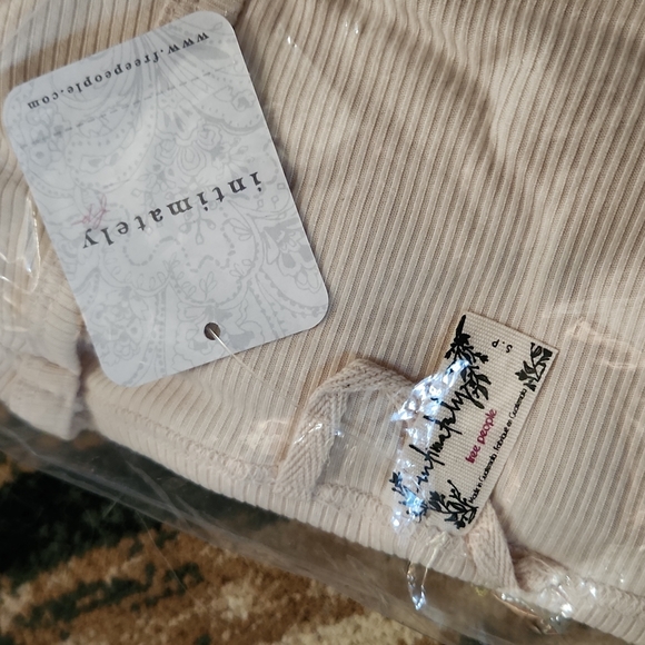 Free people 3 piece set - Picture 6 of 8